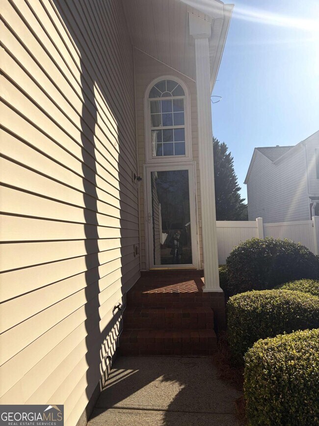 Building Photo - 510 Stanford Pl