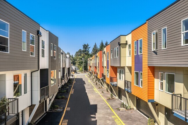 Foto del edificio - 15610 8th Ave SW