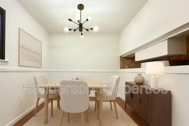 Foto del edificio - 1625 Merry Oaks Rd