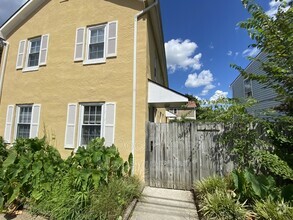 Building Photo - 1115 Winchester St