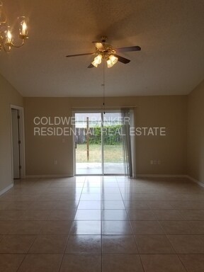 Building Photo - 512 Salerno Dr