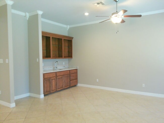 Building Photo - 4750 Grand Junction Drive
