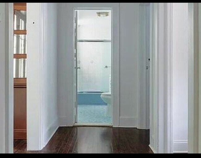 Hallway Bathroom View - 208 59th St