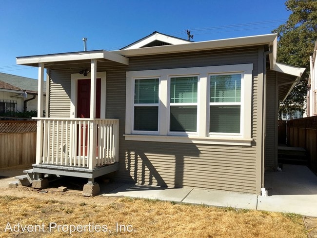 Building Photo - 1685 Macarthur Blvd