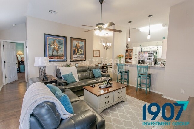 Foto del edificio - 1412 SW 23rd St