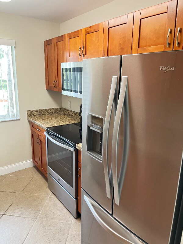 Foto principal - 10717 Cleary Blvd