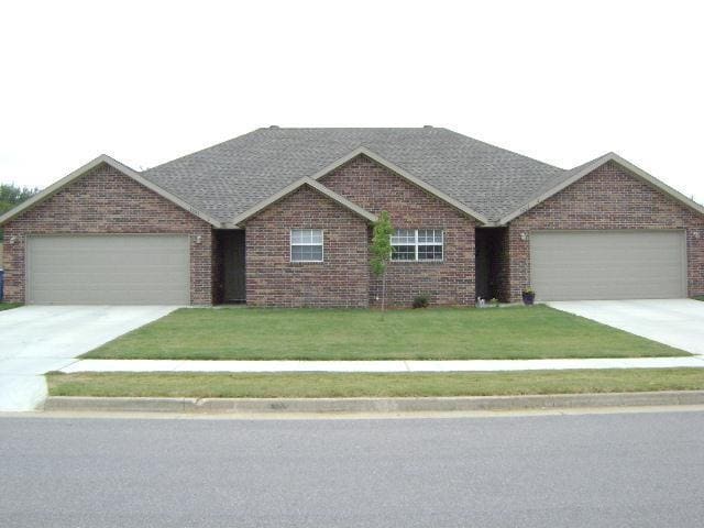 Foto principal - 4205 SW Broadstone Ave