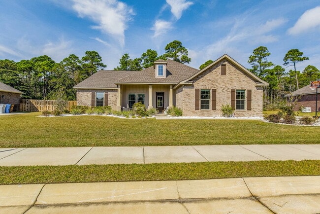 Building Photo - Welcome home to the established subdivisio...