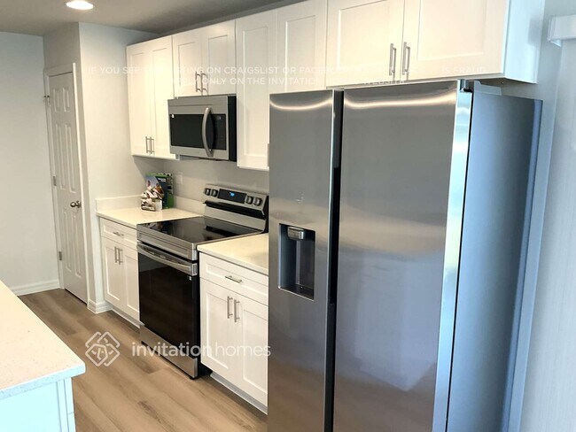 Foto del edificio - 813 New Zealand Ave NW