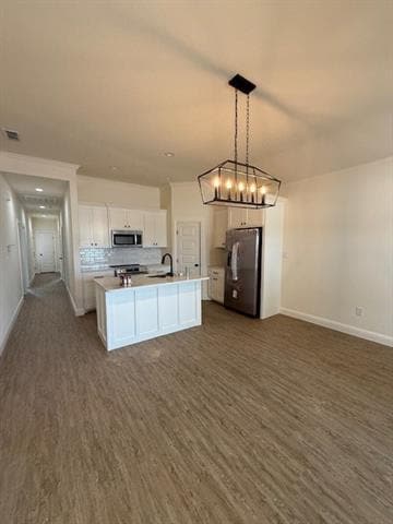 Building Photo - 6992 Nitin Way