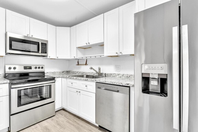 Building Photo - 3319 Spanish Wells Dr