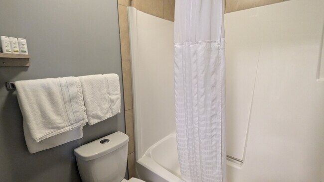 Photo du bâtiment - 3282 13 Av SE