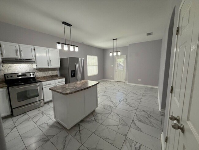 Foto del edificio - Las Ventanas off Highway 359!