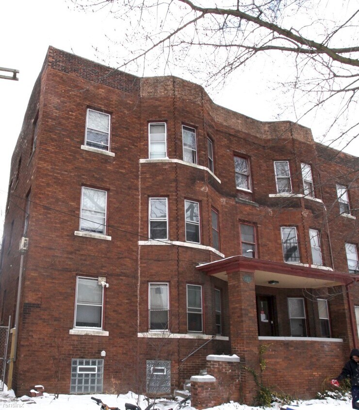 Primary Photo - 497 Prentis St