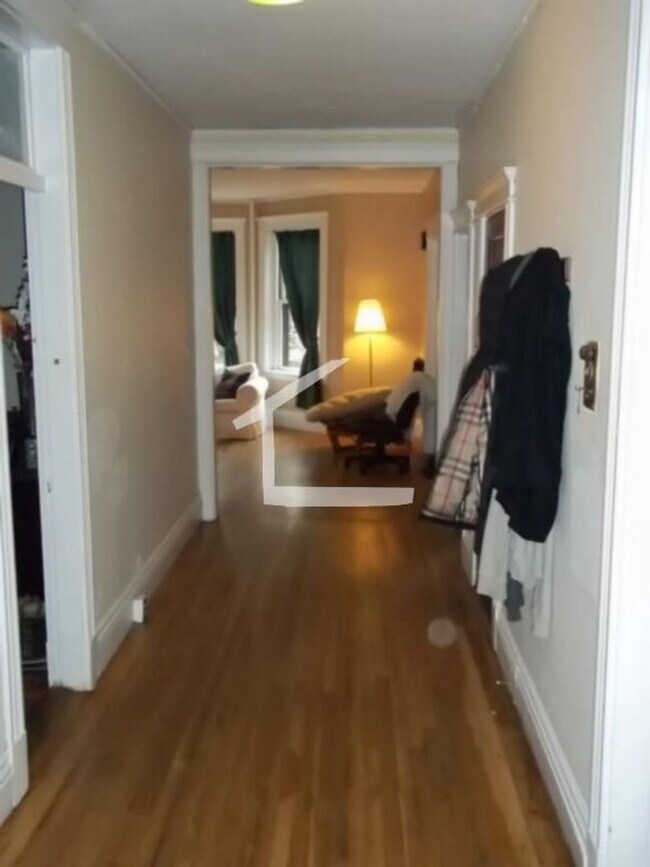 Foto del edificio - Unique BU Apartment