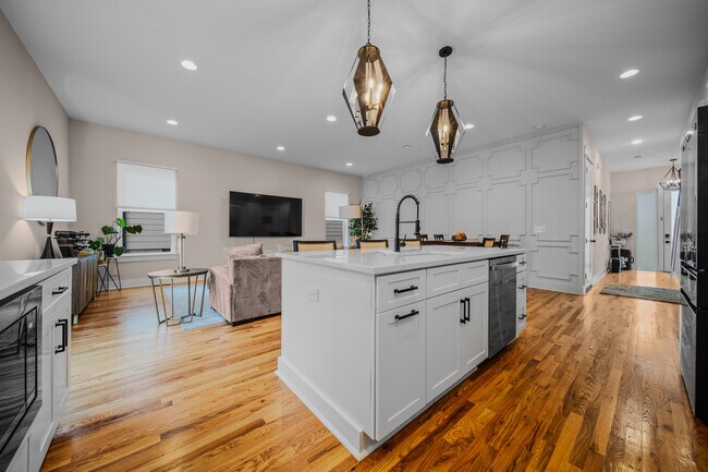 Foto del edificio - 3109 Curtis St