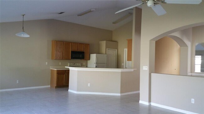 Foto del edificio - 4151 Forest Island Dr