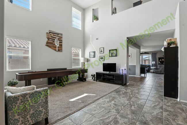 Foto del edificio - Luxury Living in Gilbert’s Adora Trails Co...