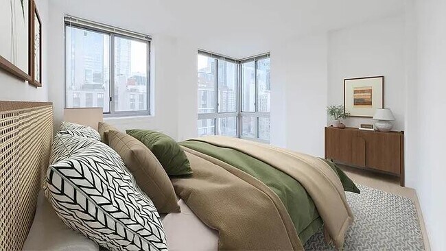 Foto del edificio - 448 W 37th St