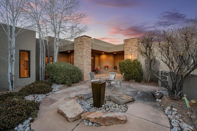 Building Photo - 13415 Pino Ridge Pl NE