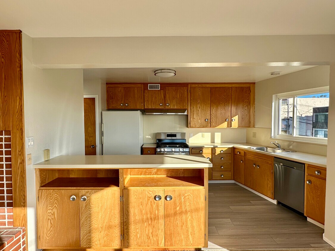 Foto principal - 2598 24th Ave