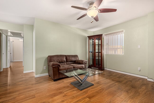 Building Photo - 3601 W Tierra Buena Ln