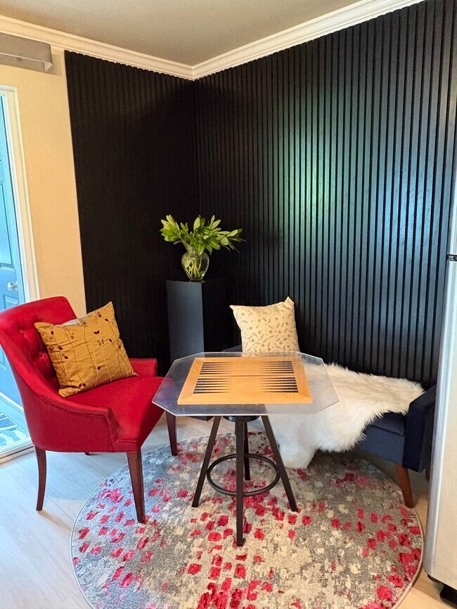 Kitchen nook - 7929 SW 40th Ave