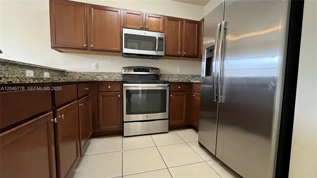Foto del edificio - 8850 NW 97th Ave