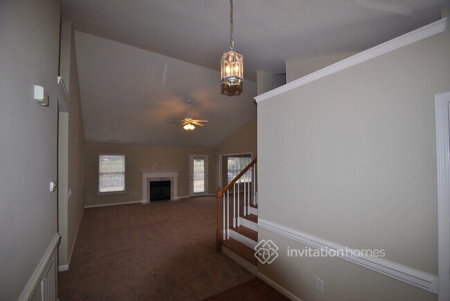 Building Photo - 2415 Pepperstone Dr