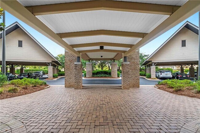 Foto del edificio - 18269 Colony Dr Dr
