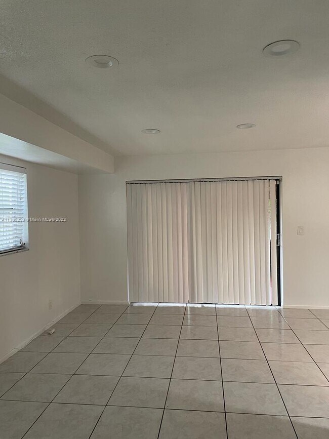 Foto del edificio - 2611 NW 47th Ln