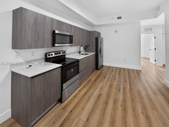 Foto del edificio - 1534 NW 1st St