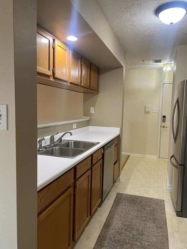 Building Photo - 3103 Cardinal Way