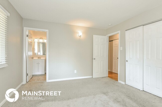 Building Photo - 1905 Apple Blossom Ct