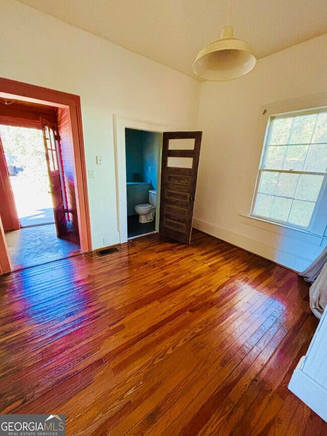 Foto del edificio - 75 Arch St