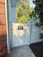Building Photo - 14 Frog Pond Rd