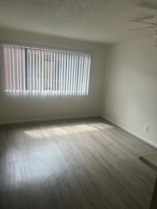 Foto del edificio - 1132 Wilmington Blvd