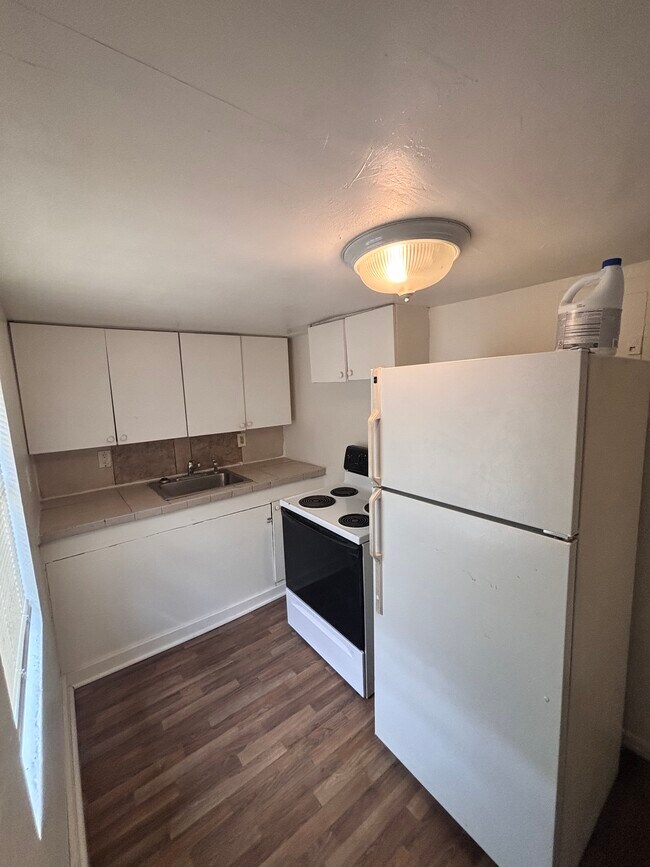Foto del edificio - 8312 N 10th St