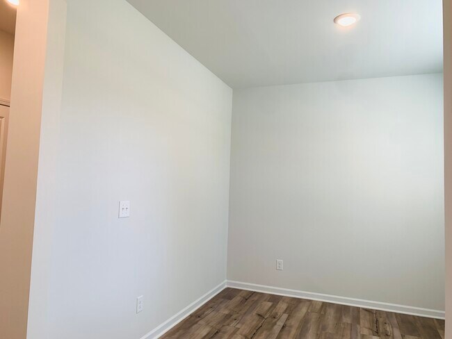 Building Photo - 1109 Prudence Dr