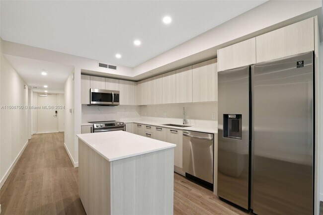 Foto del edificio - 1500 Bay Rd