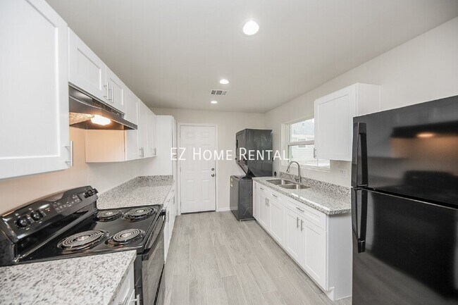 Foto del edificio - 5042 Mallow St