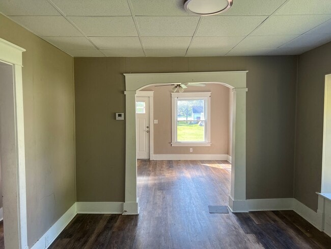 Building Photo - FOR RENT IN NILES!