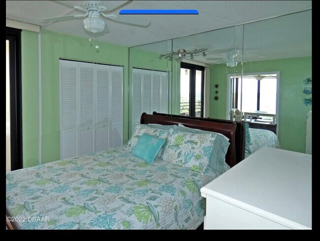 Foto del edificio - 1 Oceans West Blvd