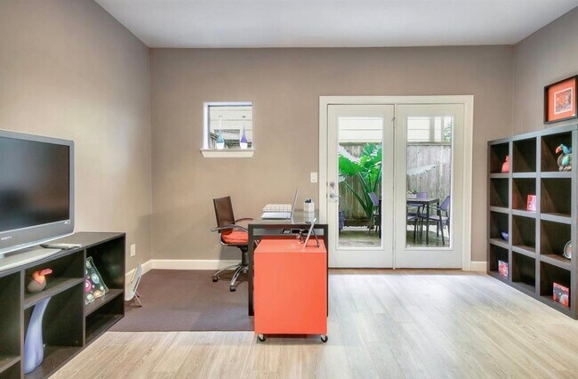 Foto del edificio - 5408 Rose St