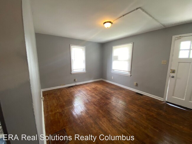 1718 Old Leonard Ave, Columbus, OH 43219 - House Rental in Columbus, OH ...