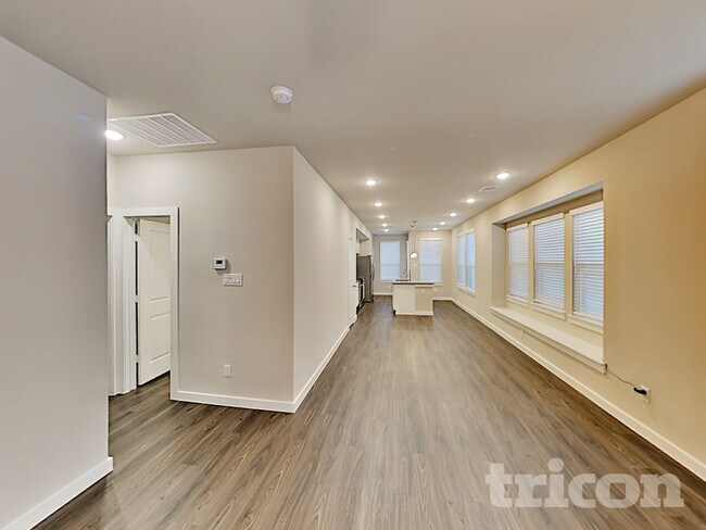 Building Photo - 5163 Klein Orchard Dr