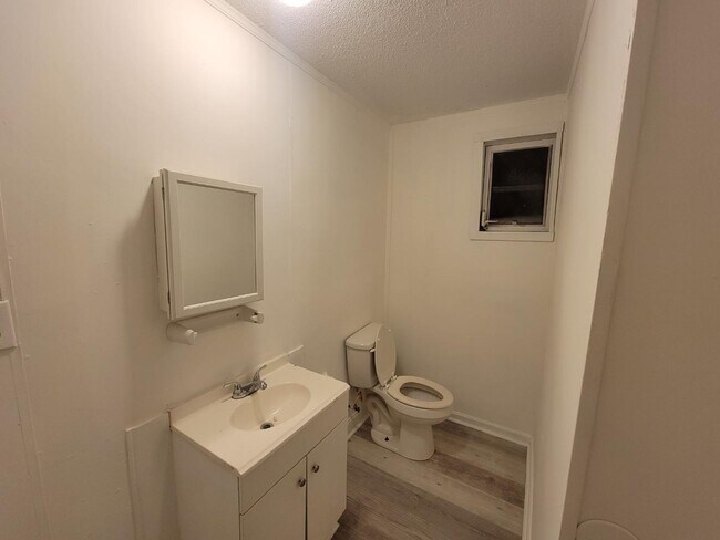 Foto del edificio - 5116 Twitty St