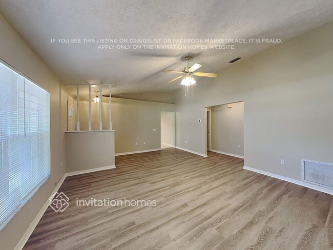 Building Photo - 36636 Francis Dr