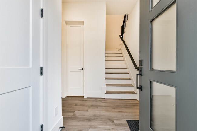 Foto del edificio - 4211 Nichols St