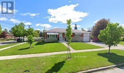 Primary Photo - 37 Sharbot Ave